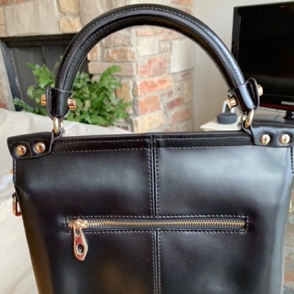 Moda Marjon Handbag - Picture 3 of 6